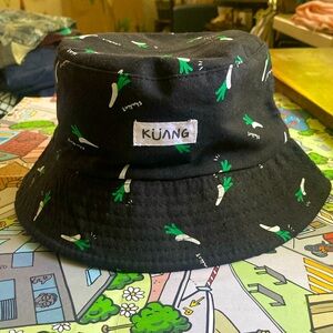 Küang Bucket Hat Shallots Print